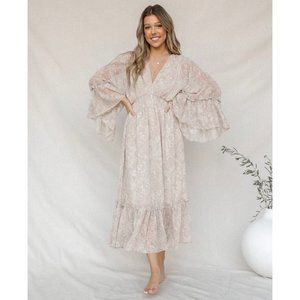 The Avenue Floral Butterfly Maxi Dress (Small)